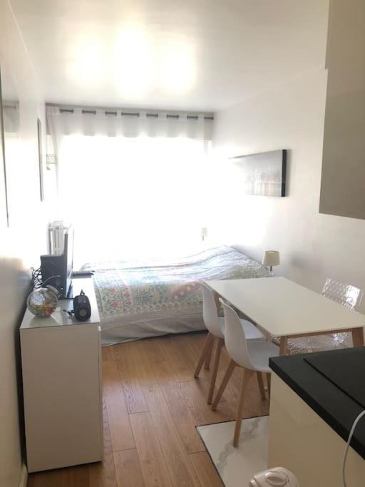 Nice Flat St Germain En Laye Centre 30 Minutes To Paris Сен-Жермен-ан-Ле Екстер'єр фото