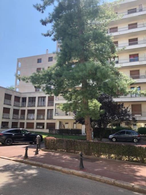Nice Flat St Germain En Laye Centre 30 Minutes To Paris Сен-Жермен-ан-Ле Екстер'єр фото